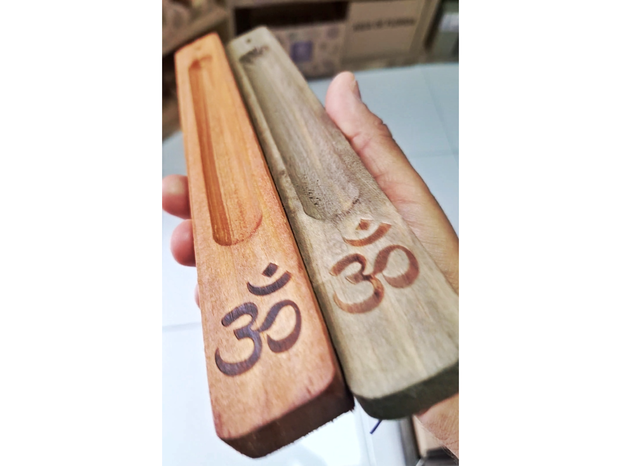 Portasahumerios OM (Sagrada Madre)