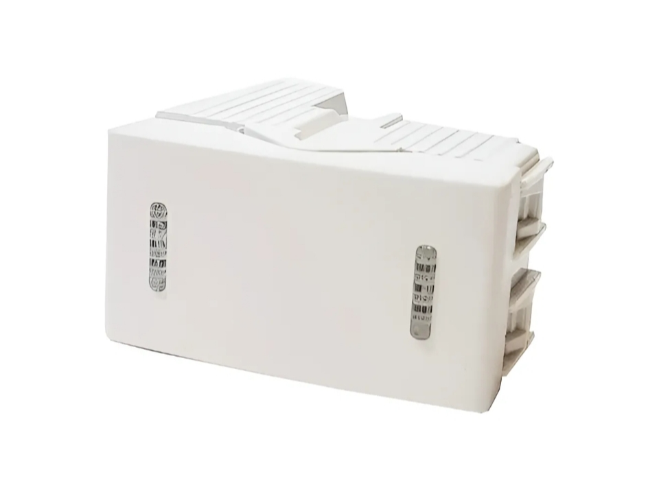 Punto combinado Kalop color blanco 10 amp 220v