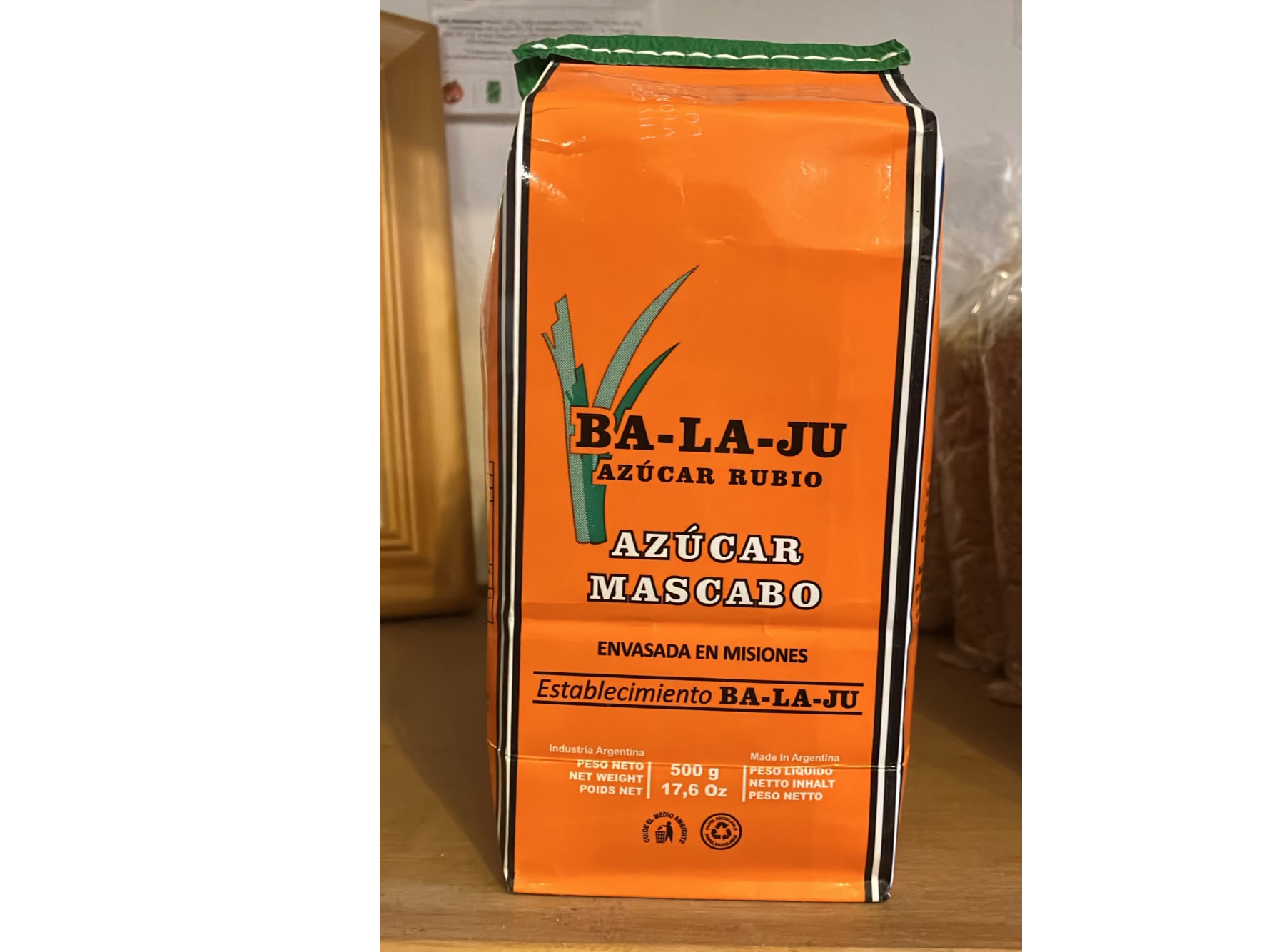 Azúcar mascabo "BA-LA-JU"