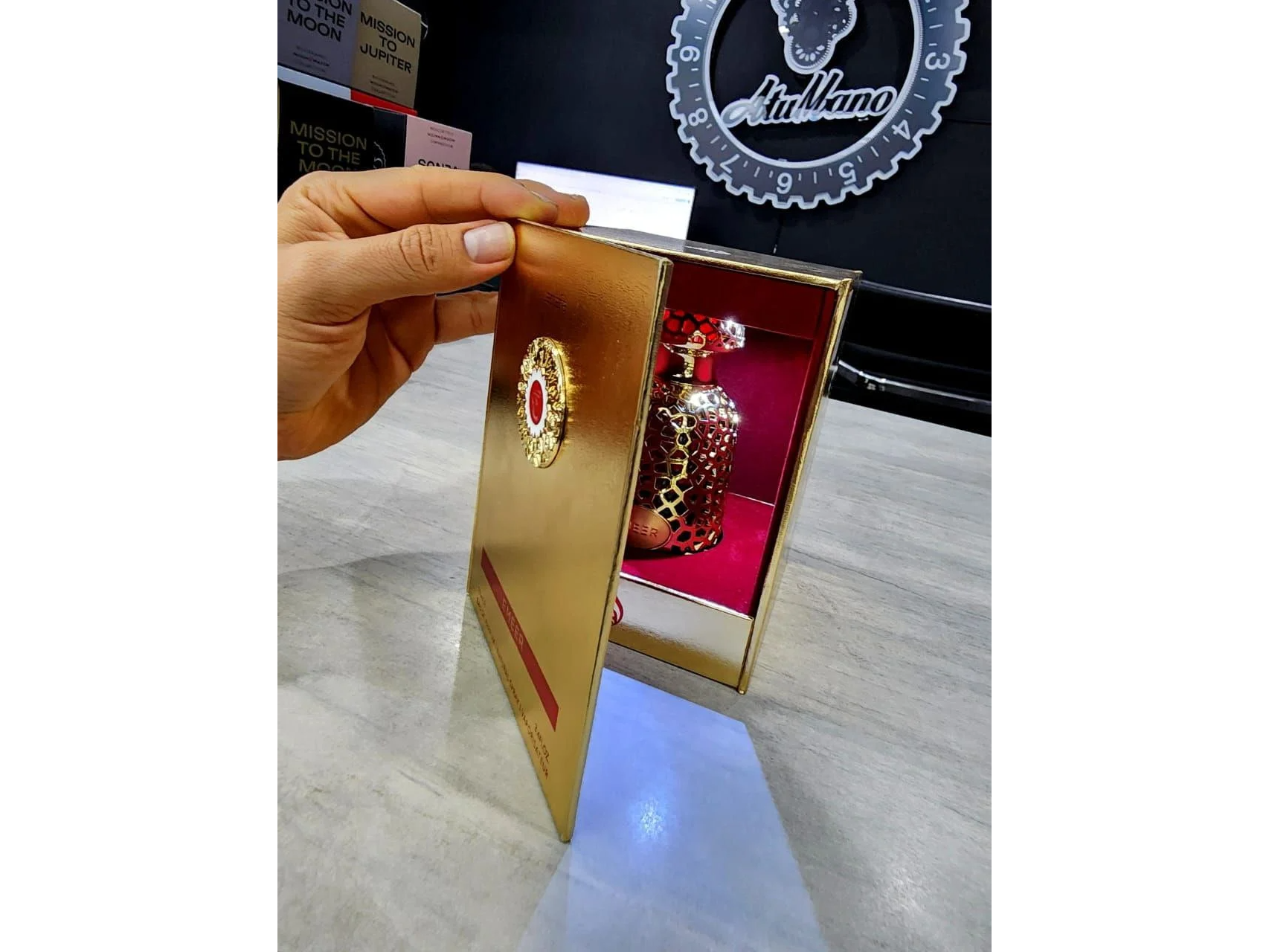 Lattafa - EMEER (con luz)