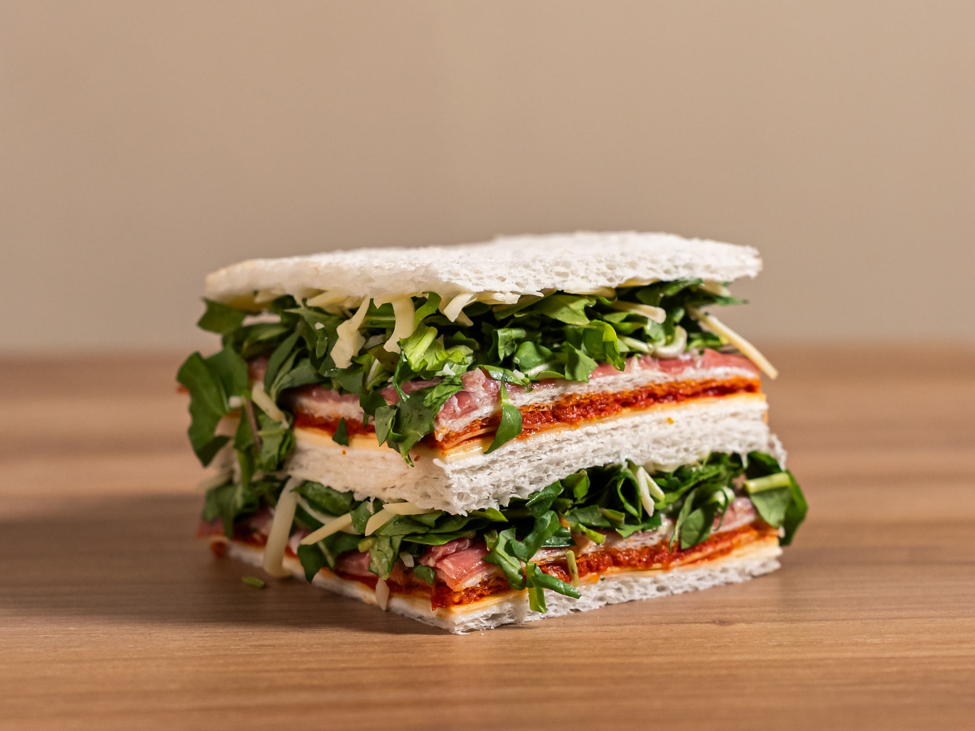 SANDWICH DE MIGA MEDITERRANEO