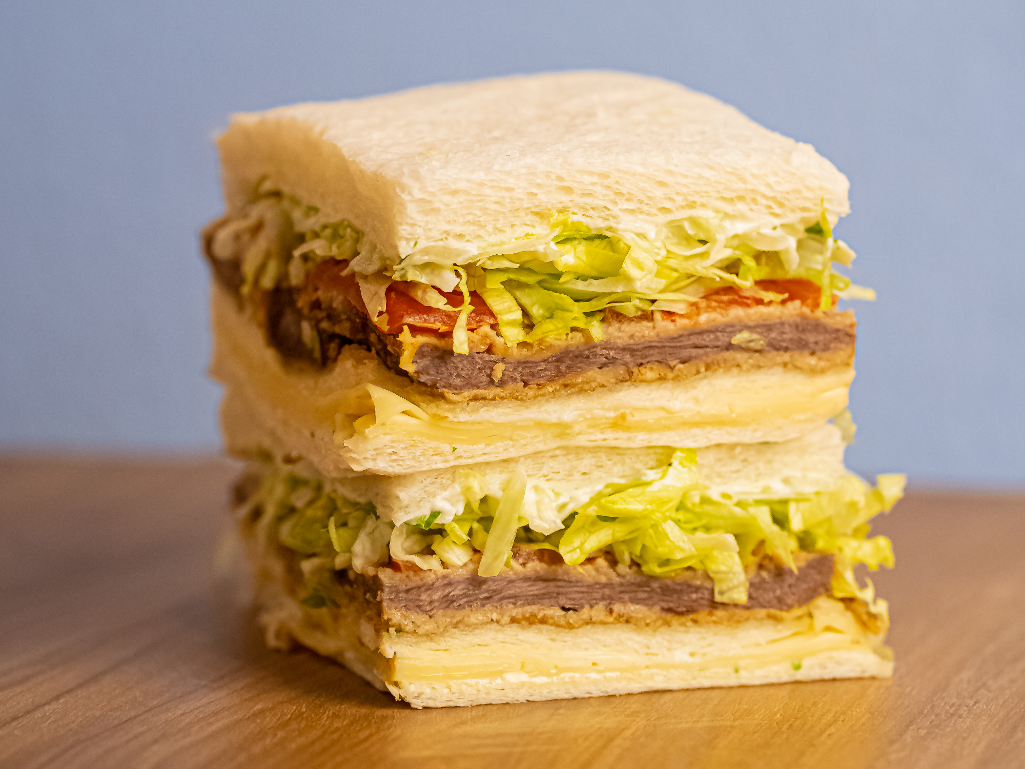 SANDWICH DE MIGA DE MILANESA