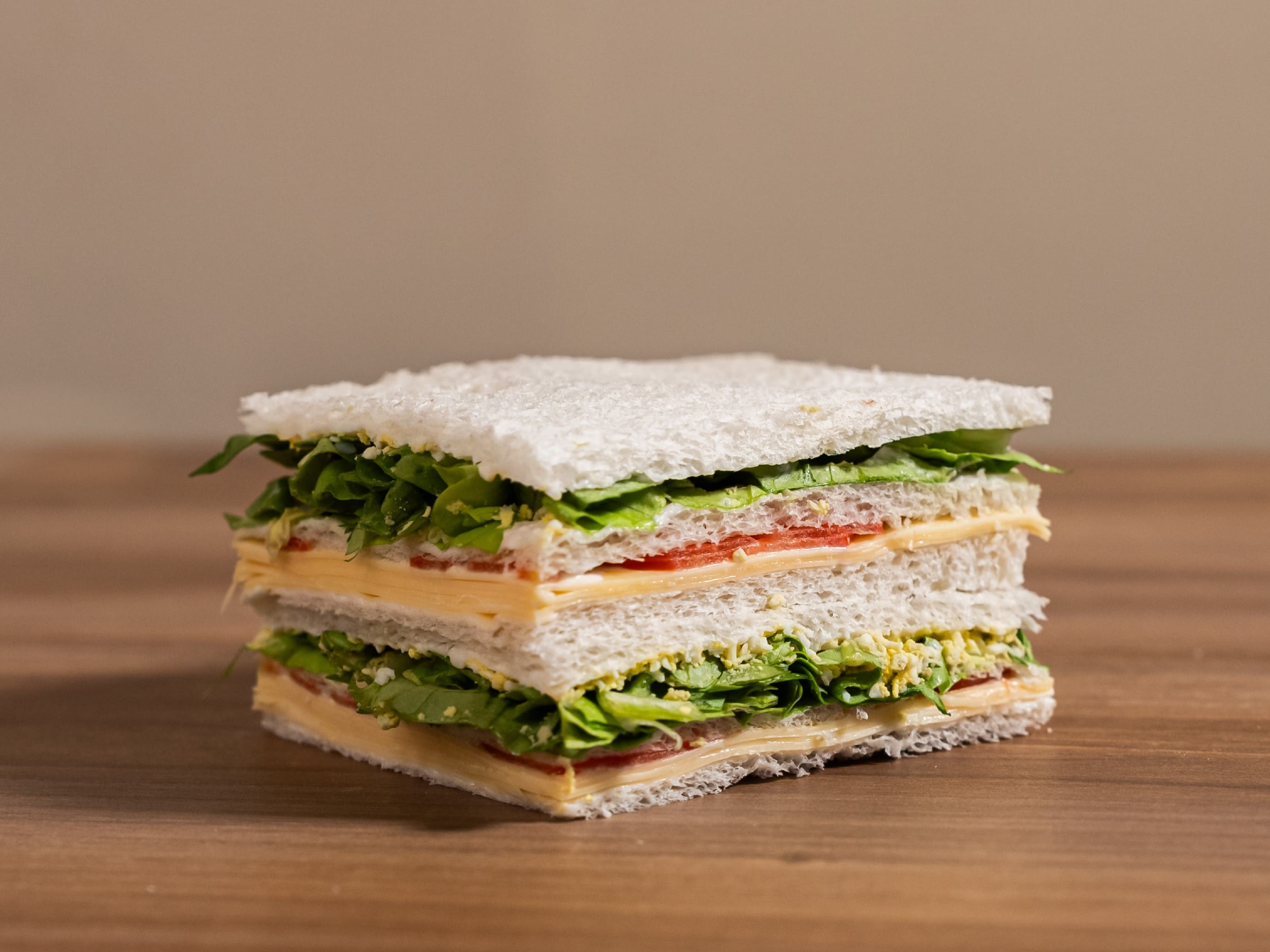 SANDWICHE DE MIGA PRIMAVERA