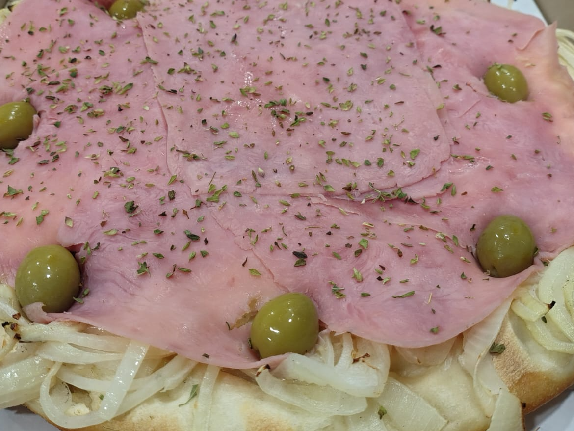 Fugazzeta con Jamon