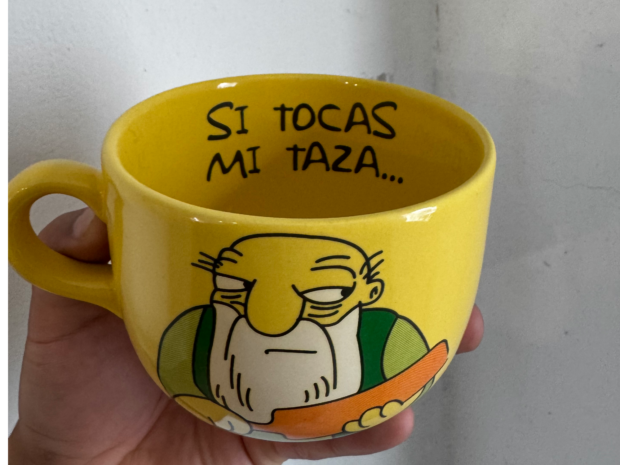 No toques mi taza (tazón 400cc)