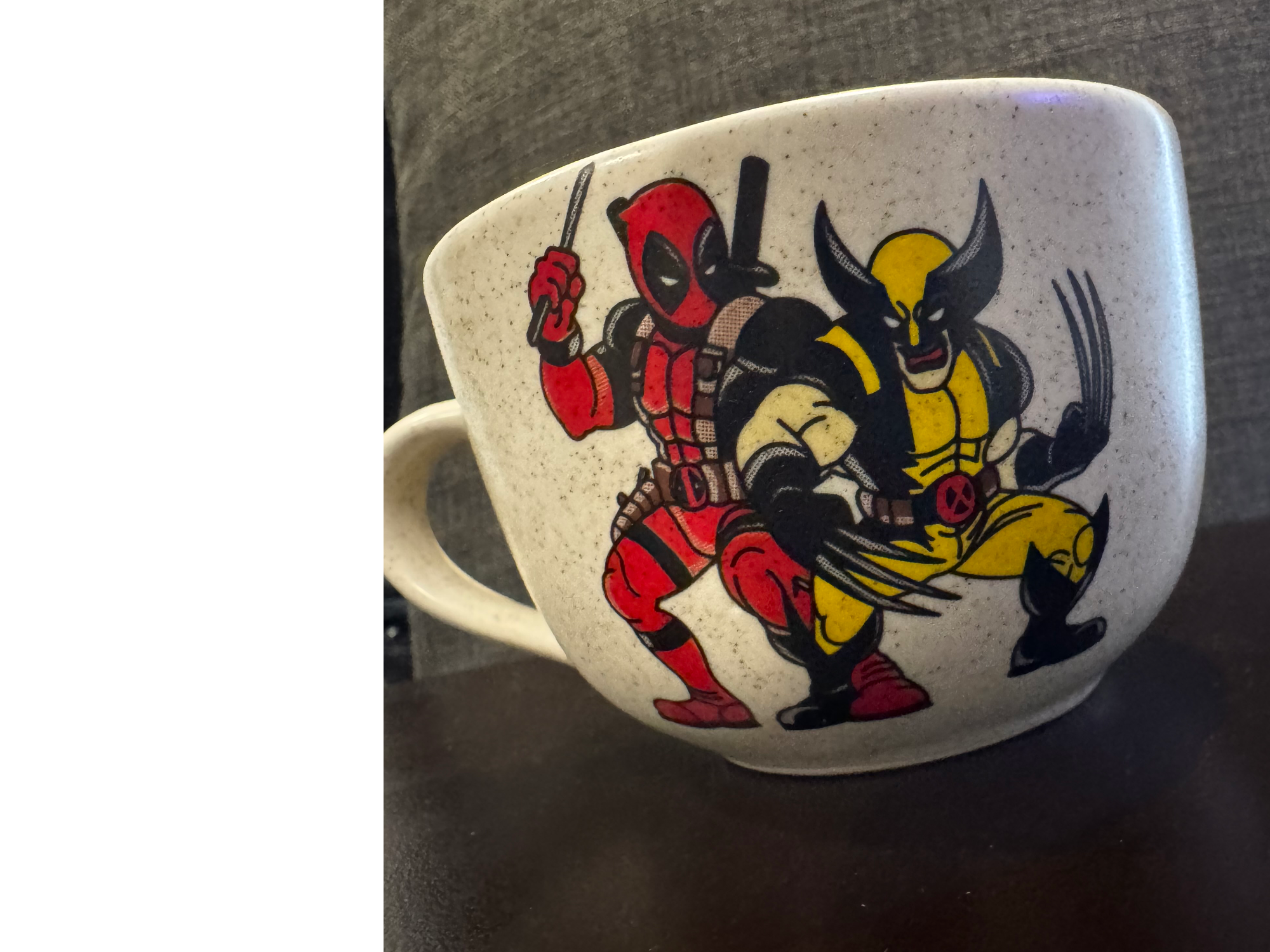 Depool y Wolverine(Tazón 400cc)