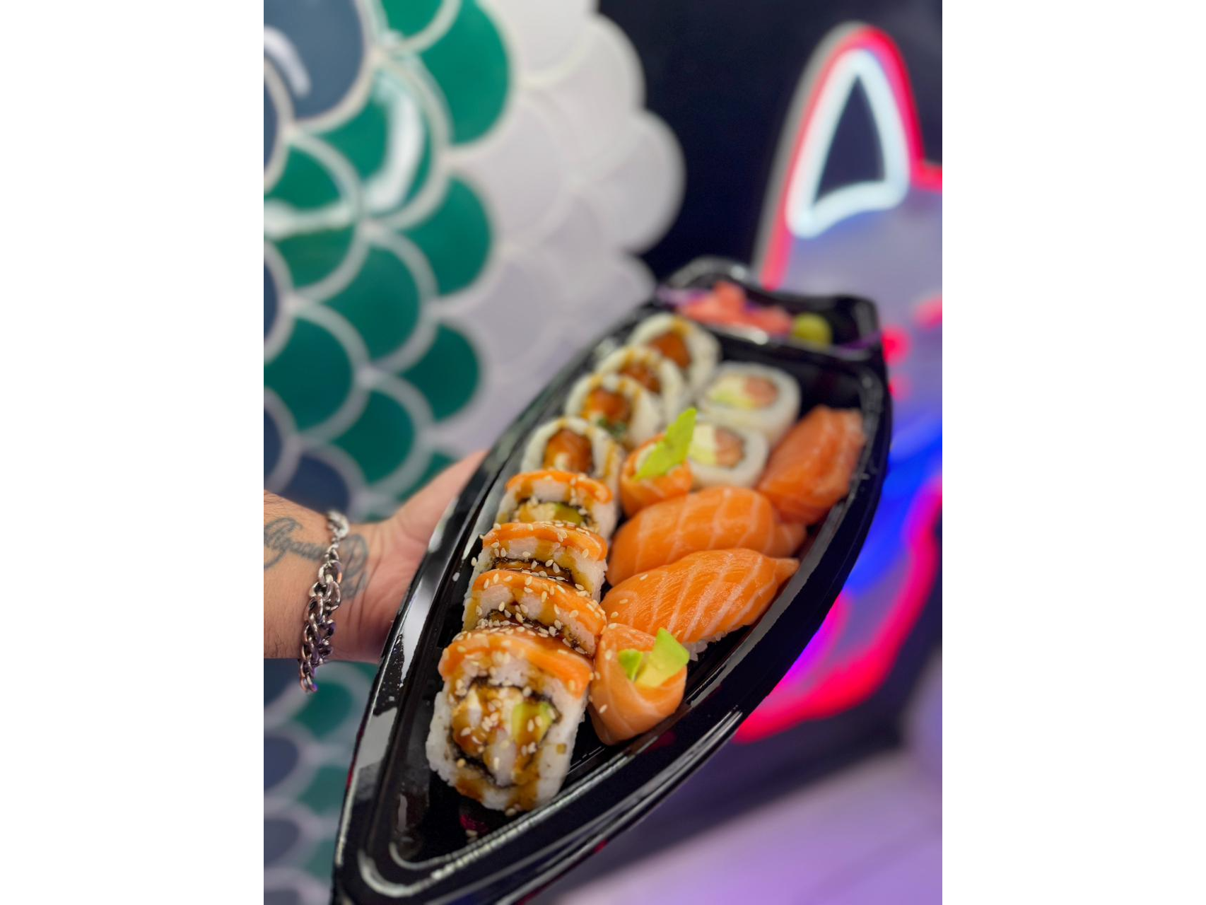 Combinado especial salmón y langostinos