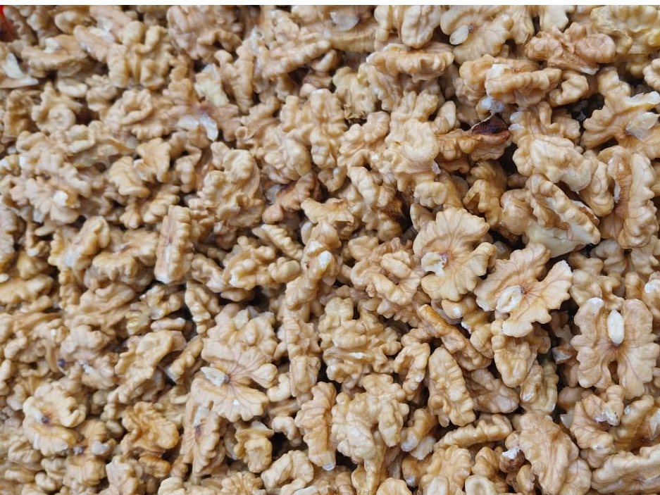 Nuez Mariposa blanca