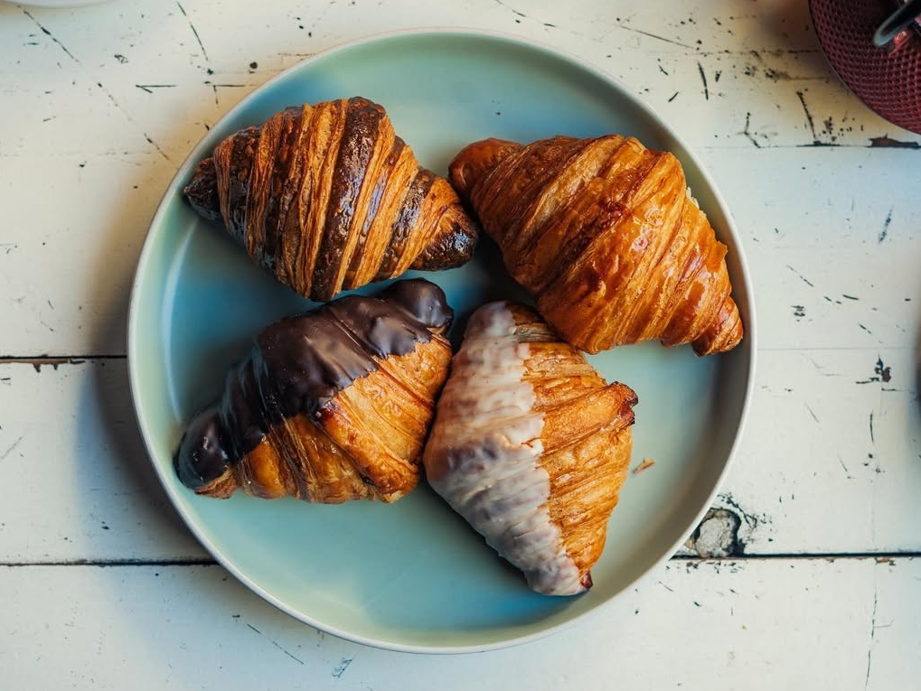 Croissants Clasicos / Saborizados de masa madre