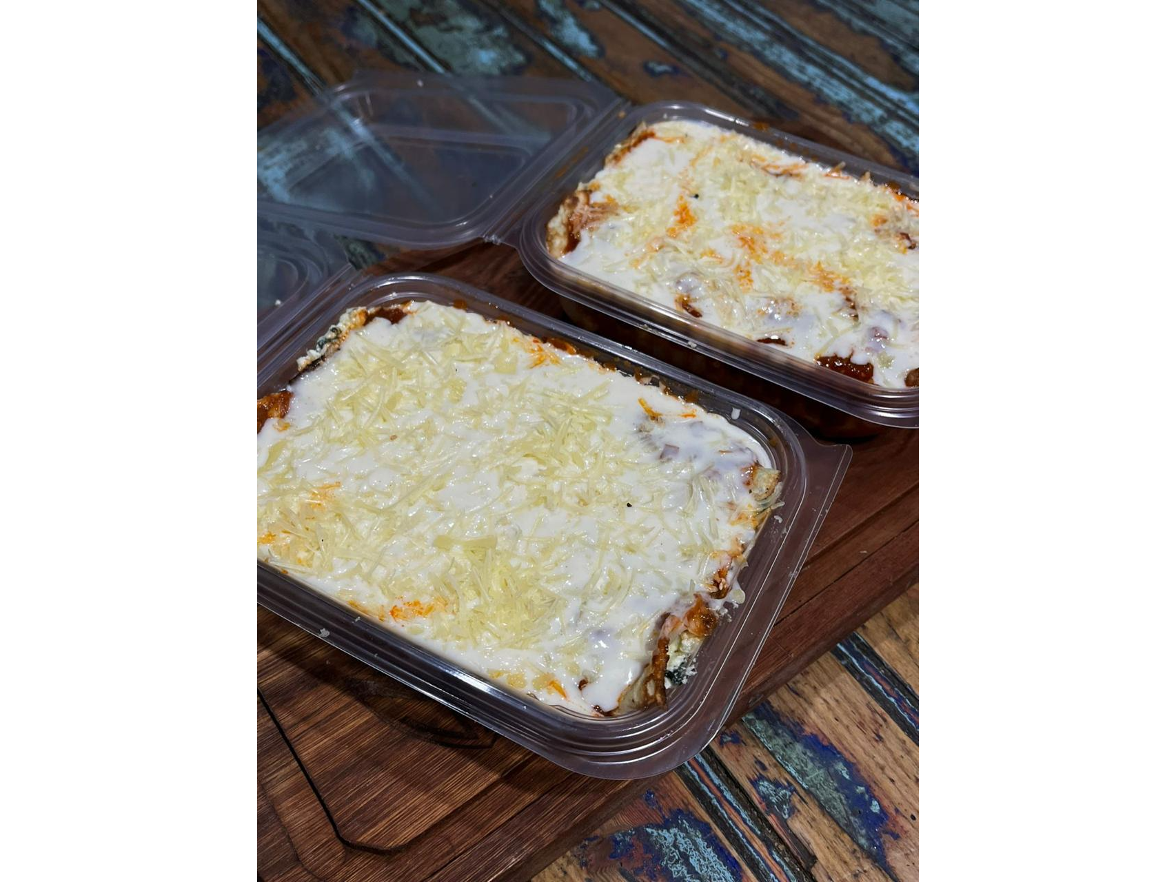 Canelones con salsa blanca y tuco (2u - 500gr)