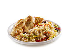 Lonjas de  pollo con arroz