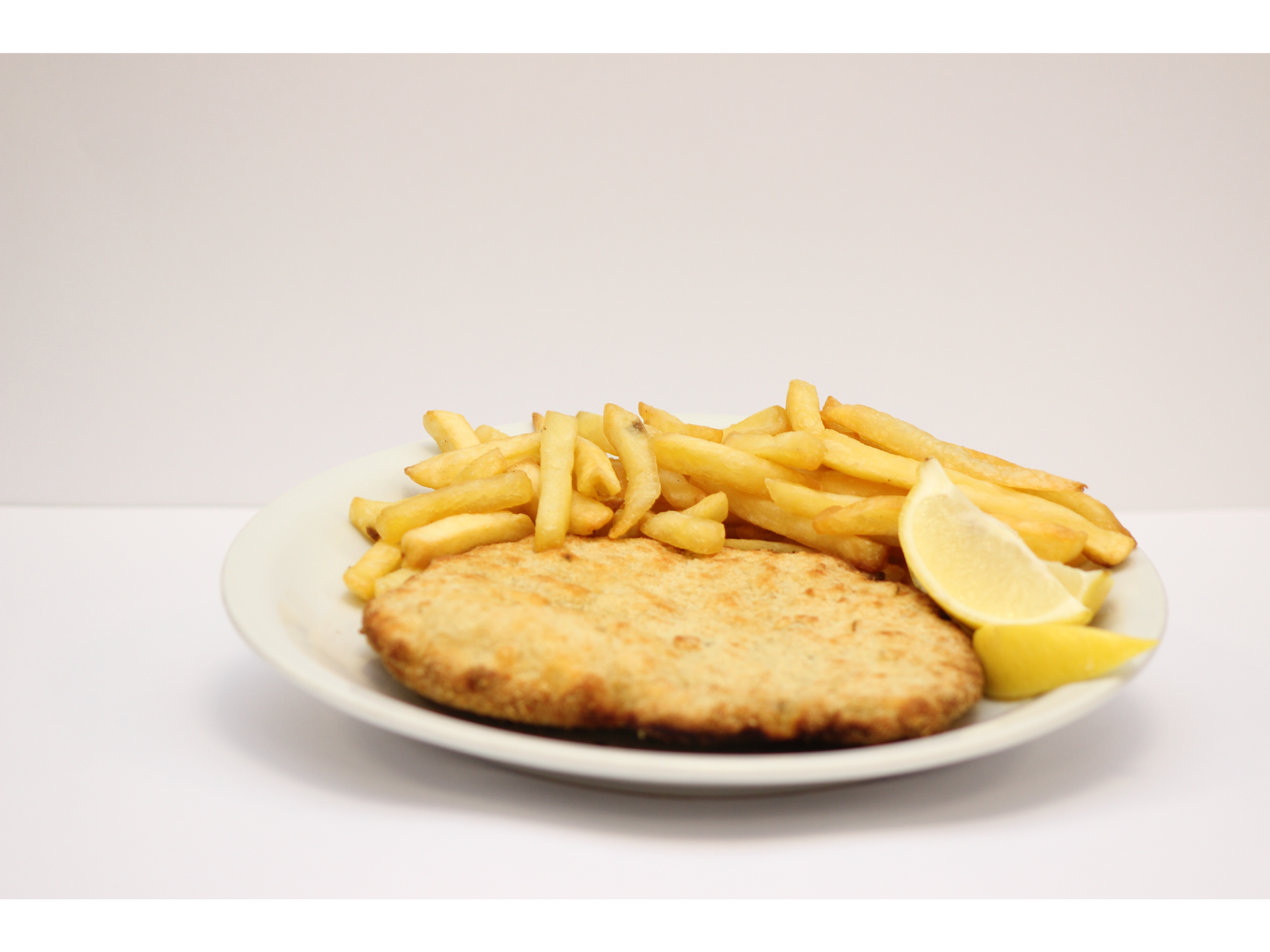 MILANESA SIMPLE DE NALGA CON GUARNICION