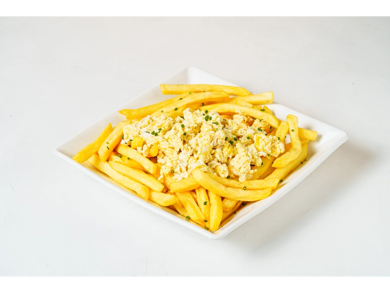 PAPAS FRITAS CON HUEVO