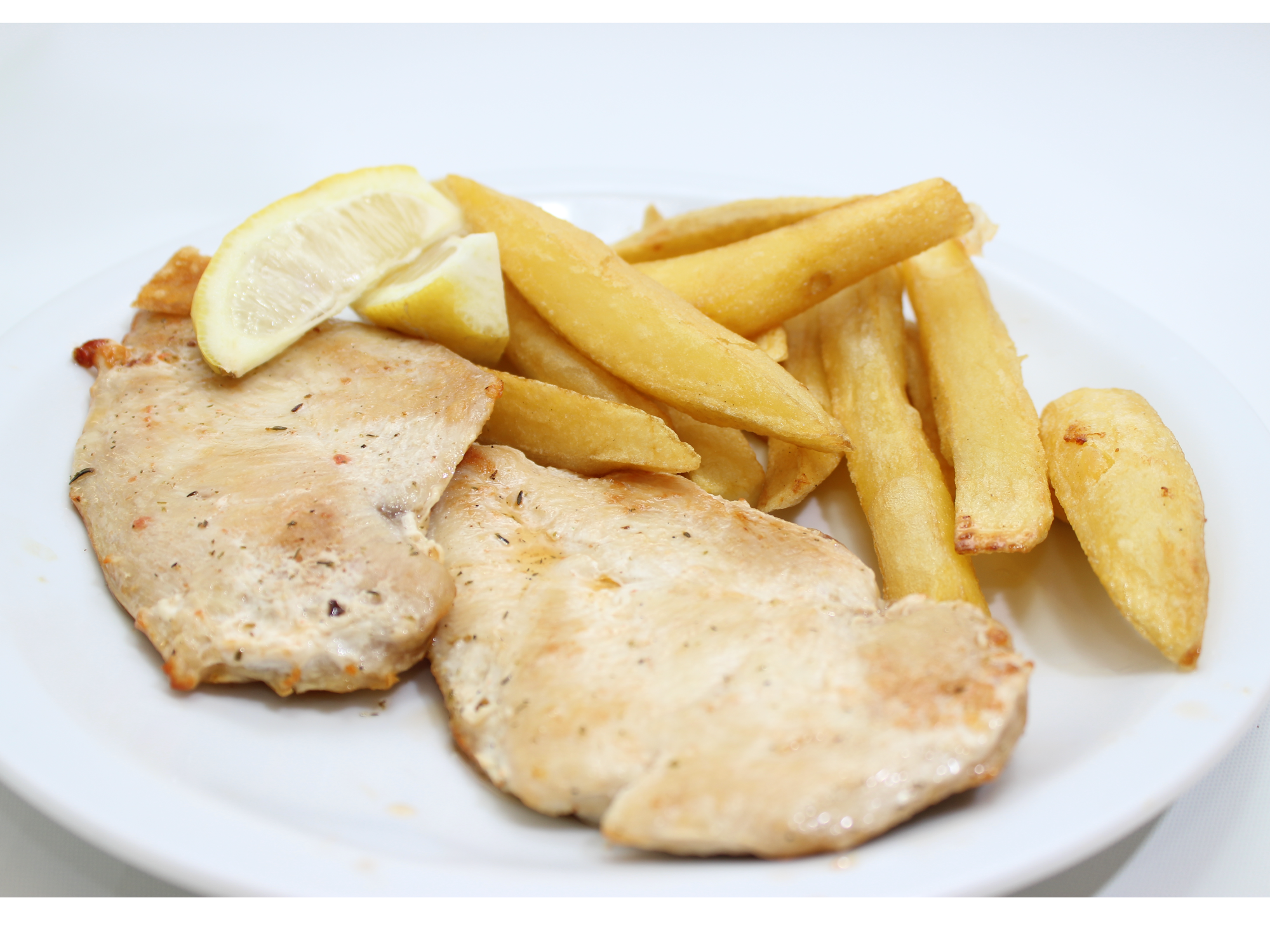 POLLO A LA PLANCHA CON ENSALADA