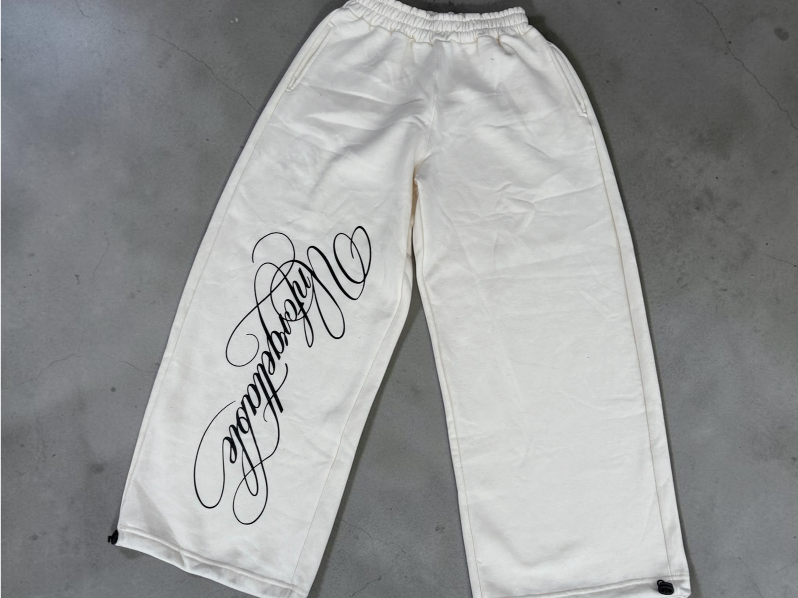 Baggy Joggin white
