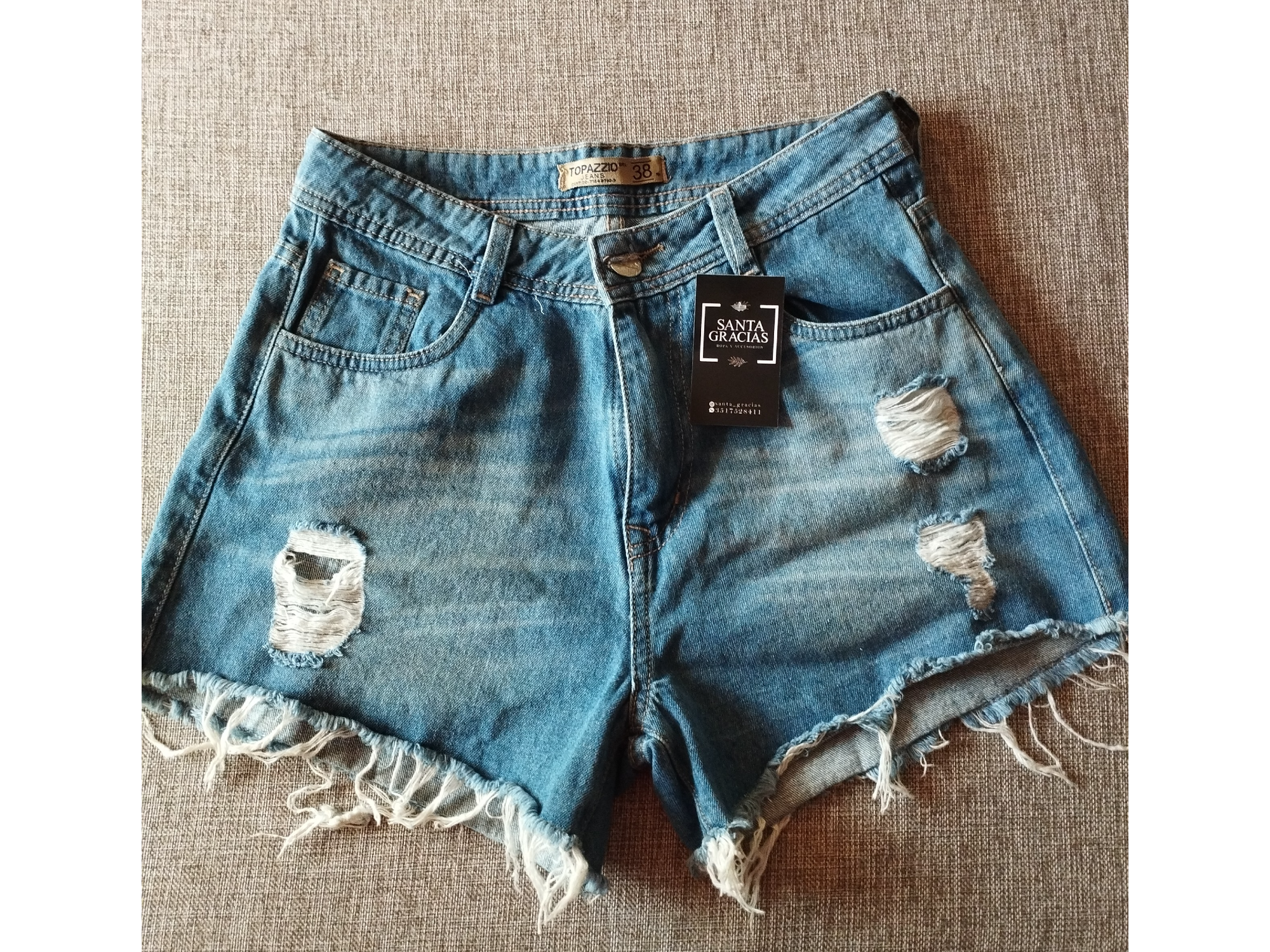 Short jean rotura