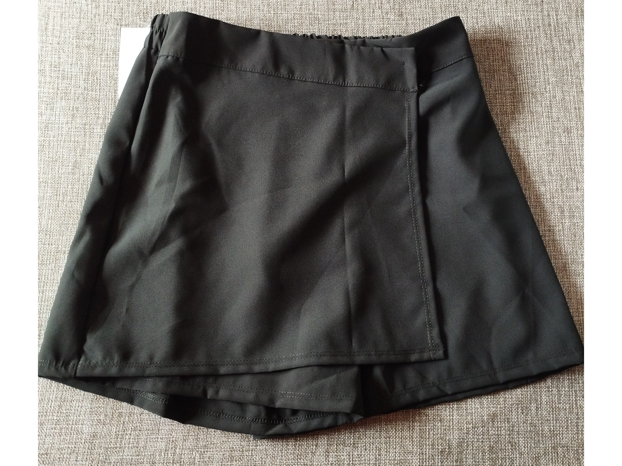 Short pollera sastrera