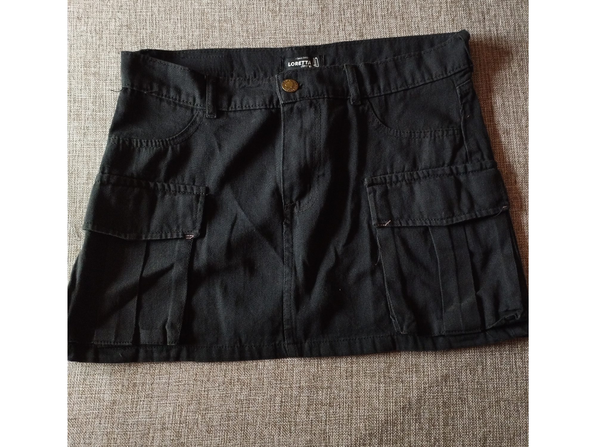 Pollera cargo negra Loretta