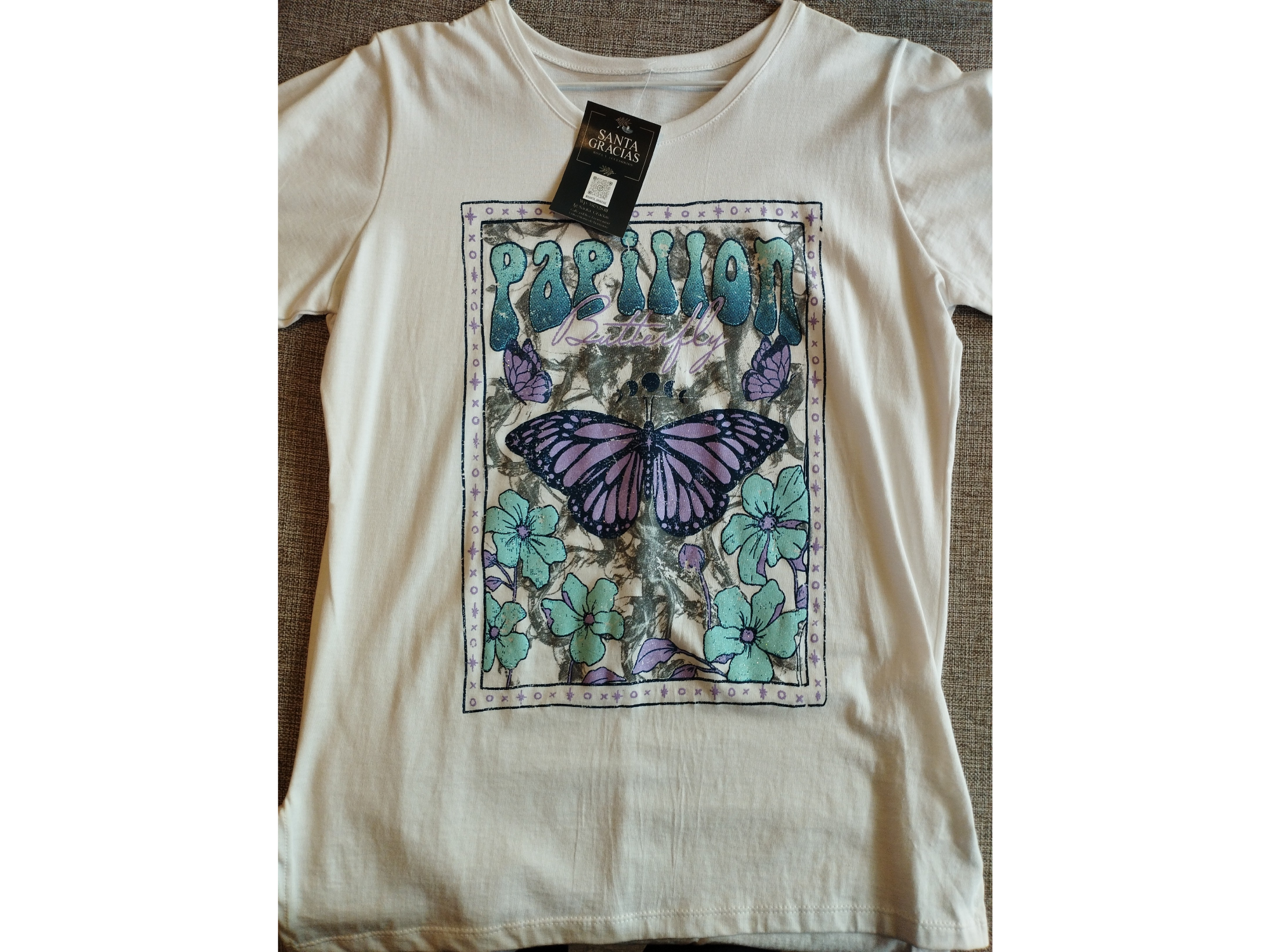 Remera estampada papillon