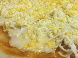 Pizza con huevos