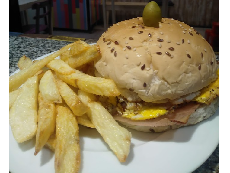 Hamburguesa simple c/ papas