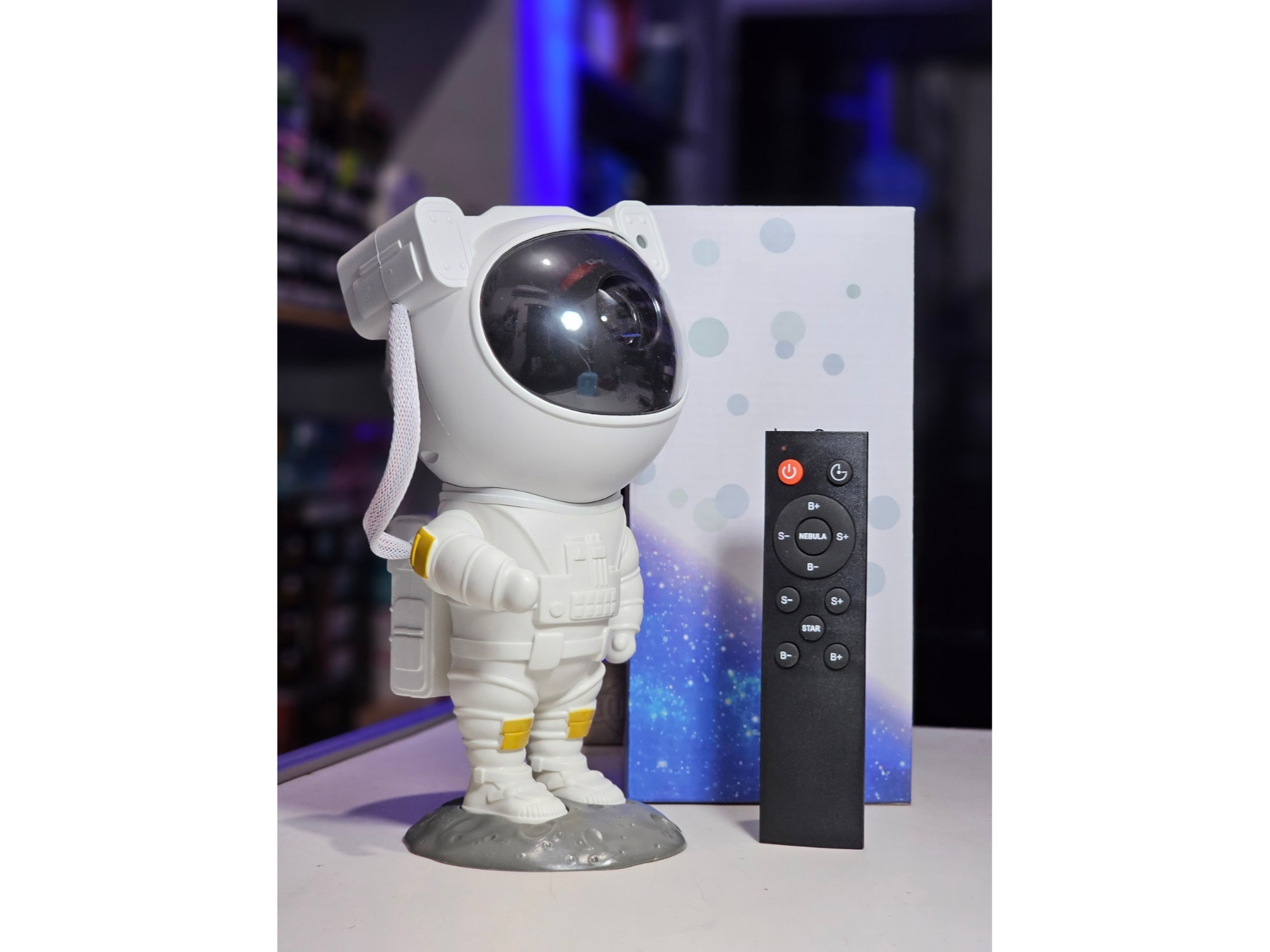 Proyector astronauta