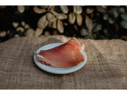 Feta jamón crudo
