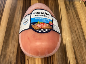 JAMON COCIDO NATURAL CON CUERO - CABAÑAS ARGENTINAS de Gruyere Distribuidora - Colinas