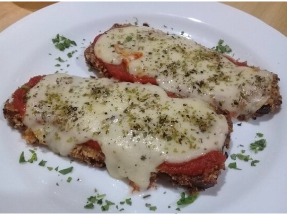 MILANESA DE BERENJENA NAPOLITANA + Guarnicion