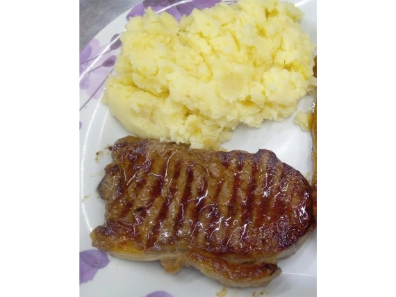 1/2 BIFFE DE CHORIZO + Guarnicion