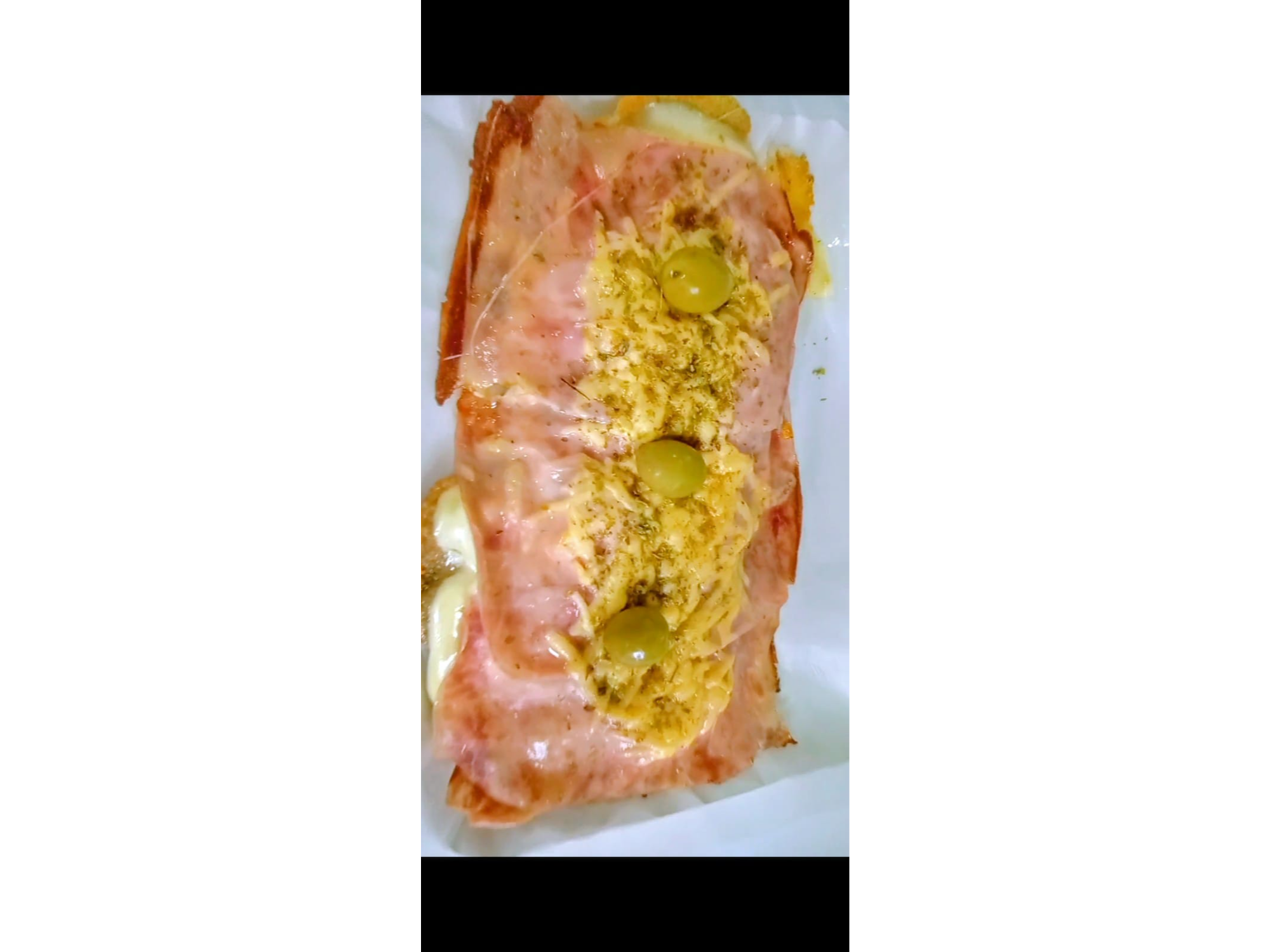 Pizzanesa De Provolone y Jamón