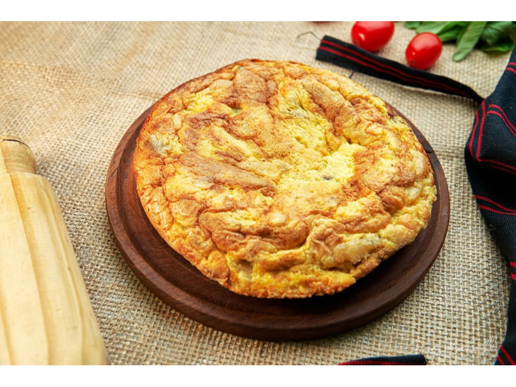 Tortilla de Papa + ensalada Mixta