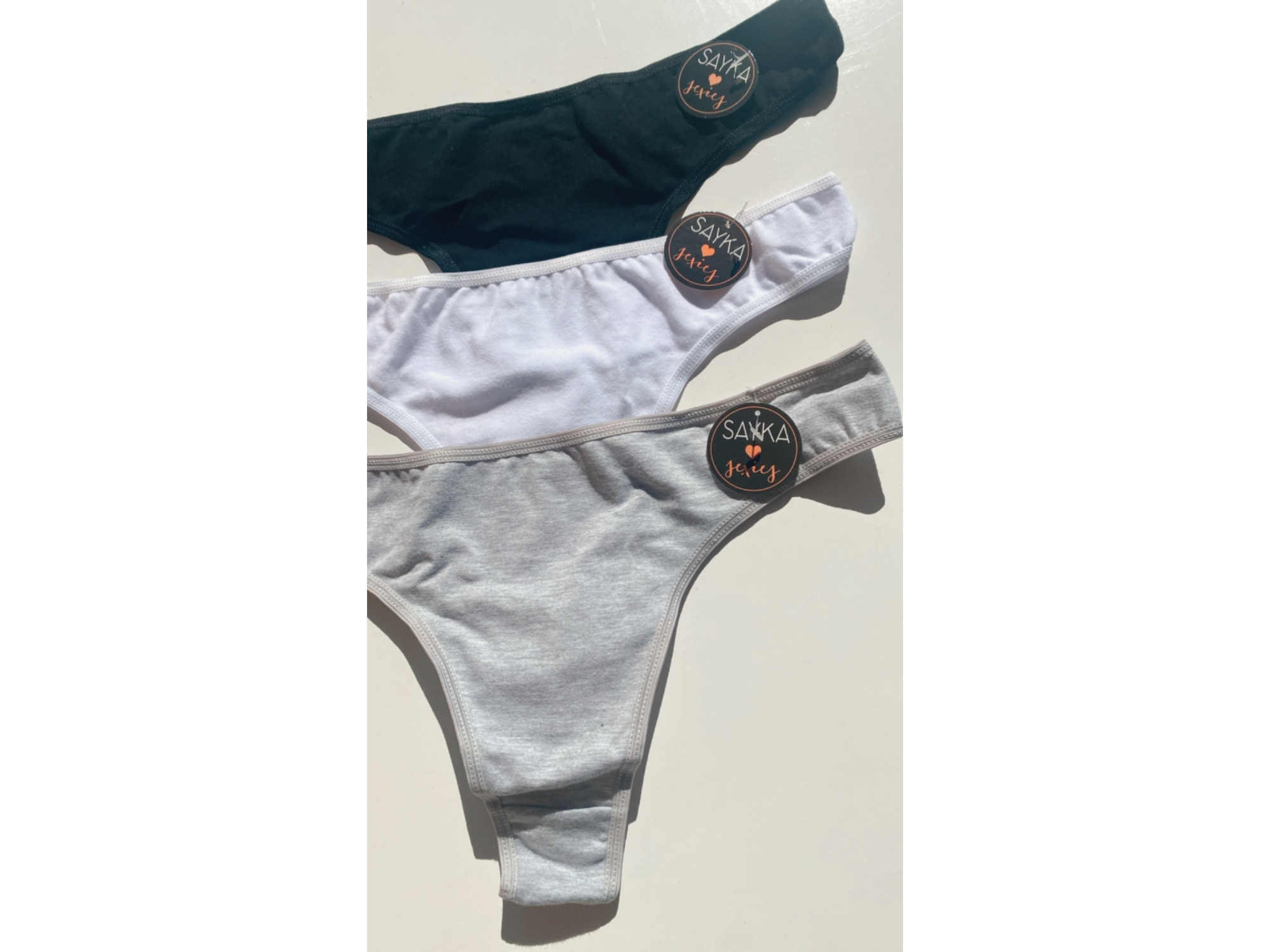 COLALESS BASICAS SAYKA