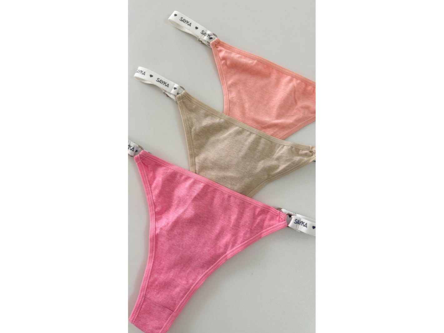 SAYKA LESS REGULABLE