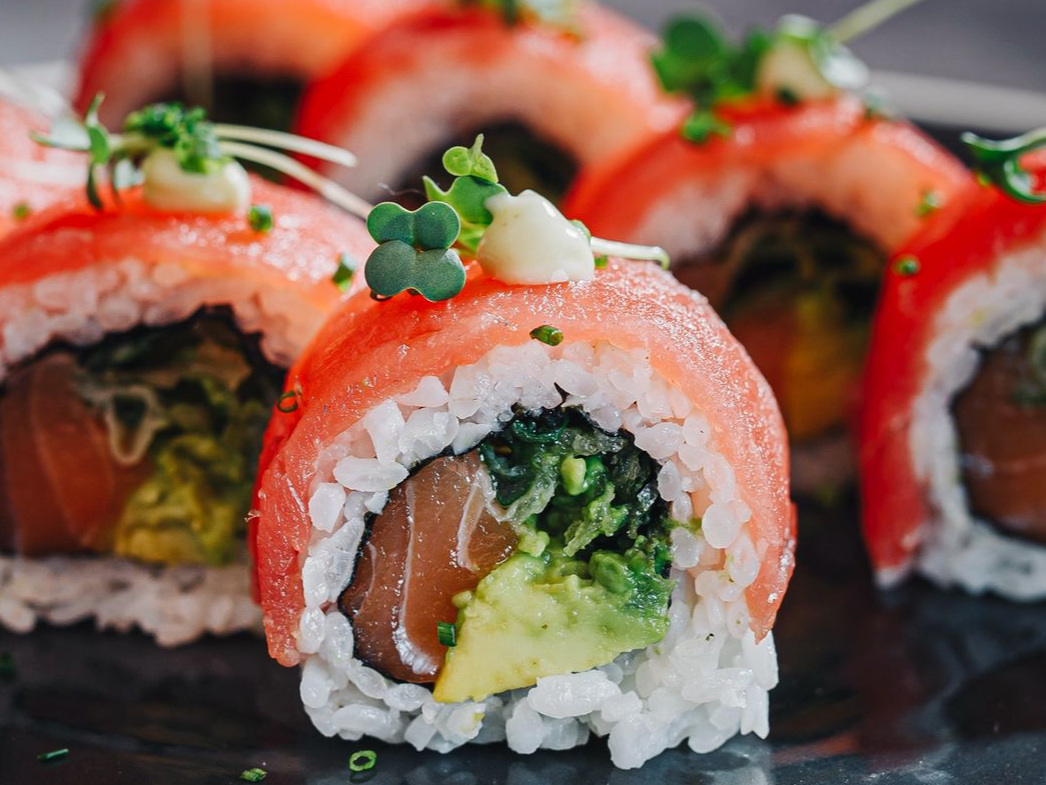 TUNA SAKE ROLL