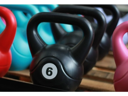 PESA RUSA o KETTLEBEL PVC 6 KG Entrenamiento Funcional / Crossfit - BIG COMPANY