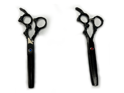 TIJERA NEGRA LABRADA PUNTO AZUL Y ROJO PULIR 4900-A