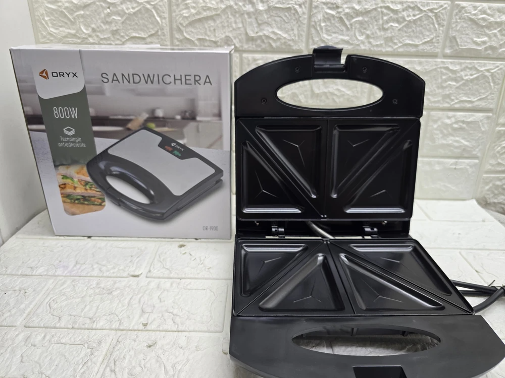 SANDWICHERA 800W ORYX