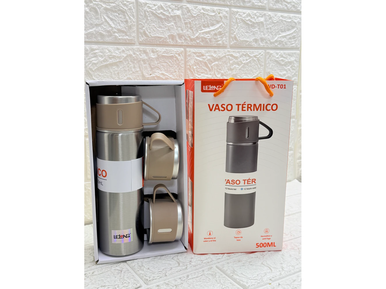 Termo cafetero con 3 tazas