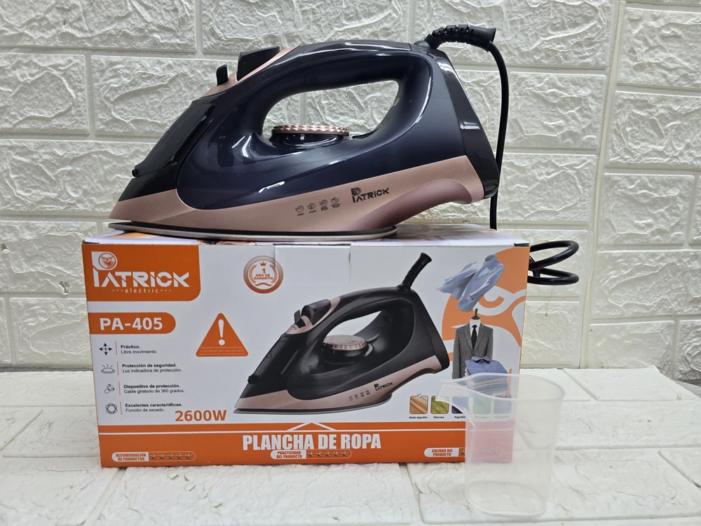 PLANCHA DE ROPA A VAPOR PATRICK