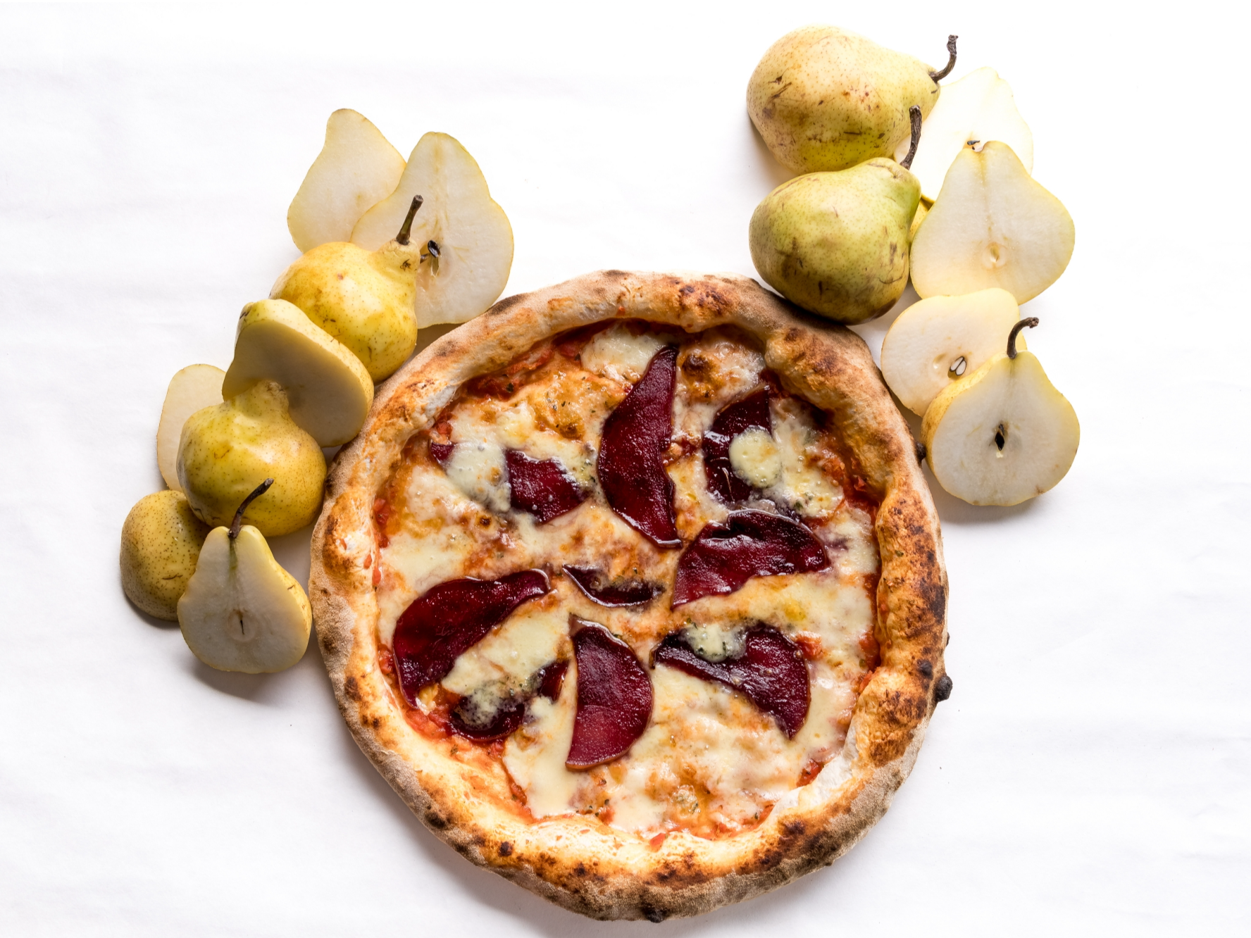 Peras y Queso Azul de Barro Pizza