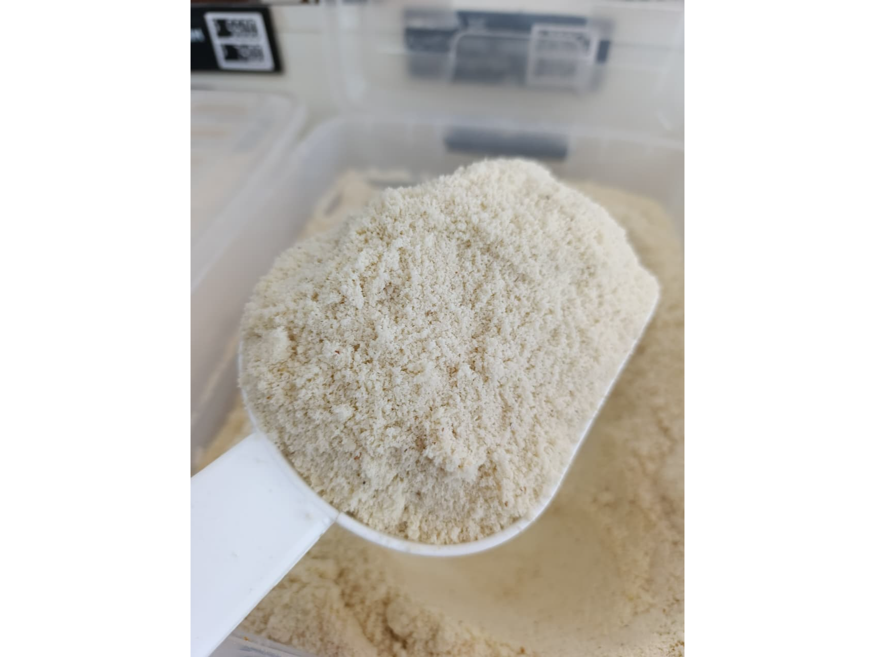 HARINA DE ALMENDRA SIN PIEL PURA IMPORTADA