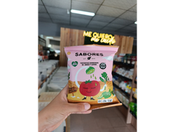 TOSTADITAS DE TOMATE, LIMA Y CILANTRO