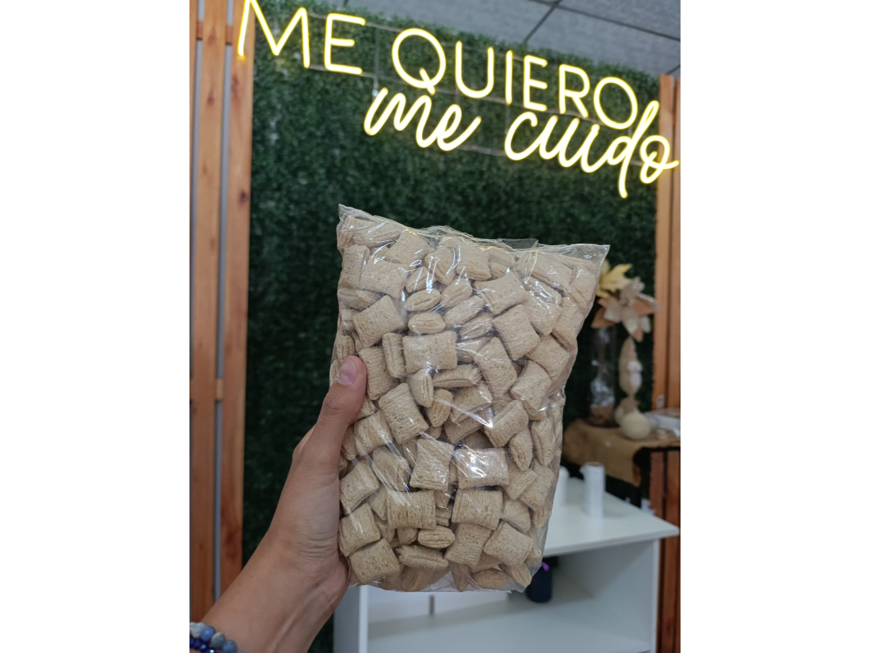 BOCADITO DOBLE SALVADO SIN RELLENO "GRANIX"