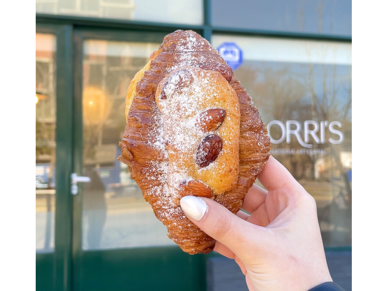 Croissant de almendra
