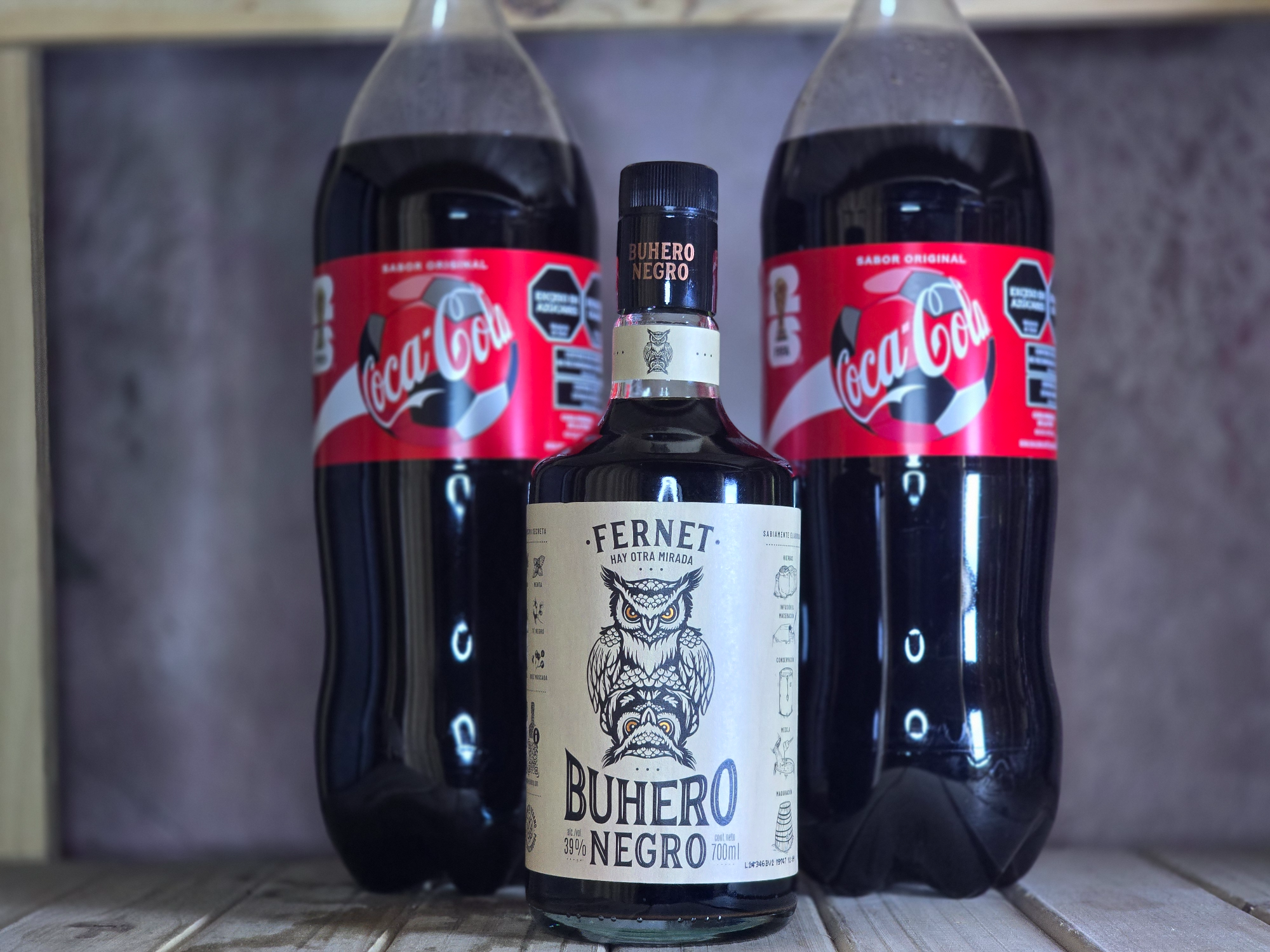 Buhero Negro 700ml + 2 Coca-Cola 2,25L