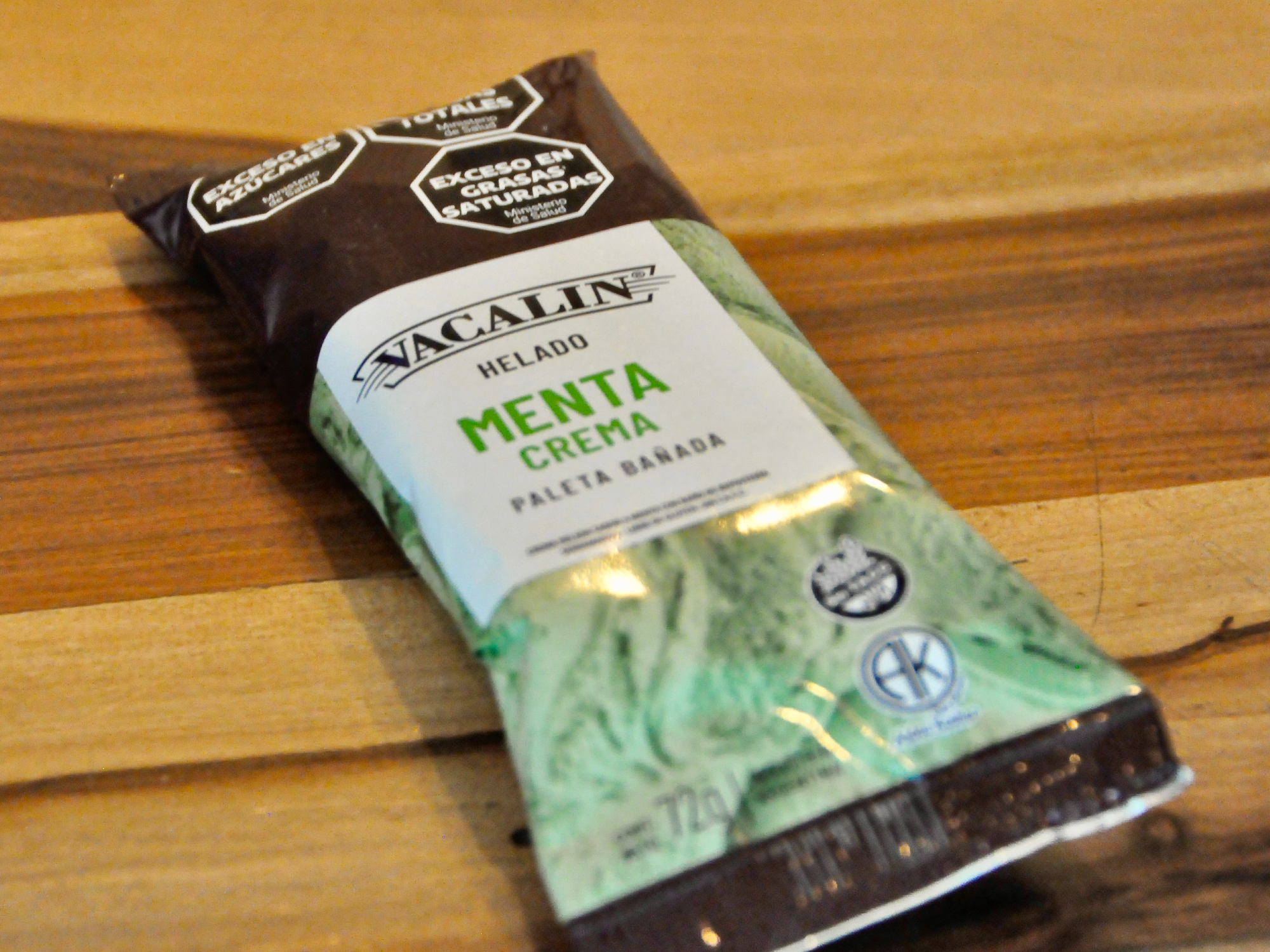 Paleta helada de menta