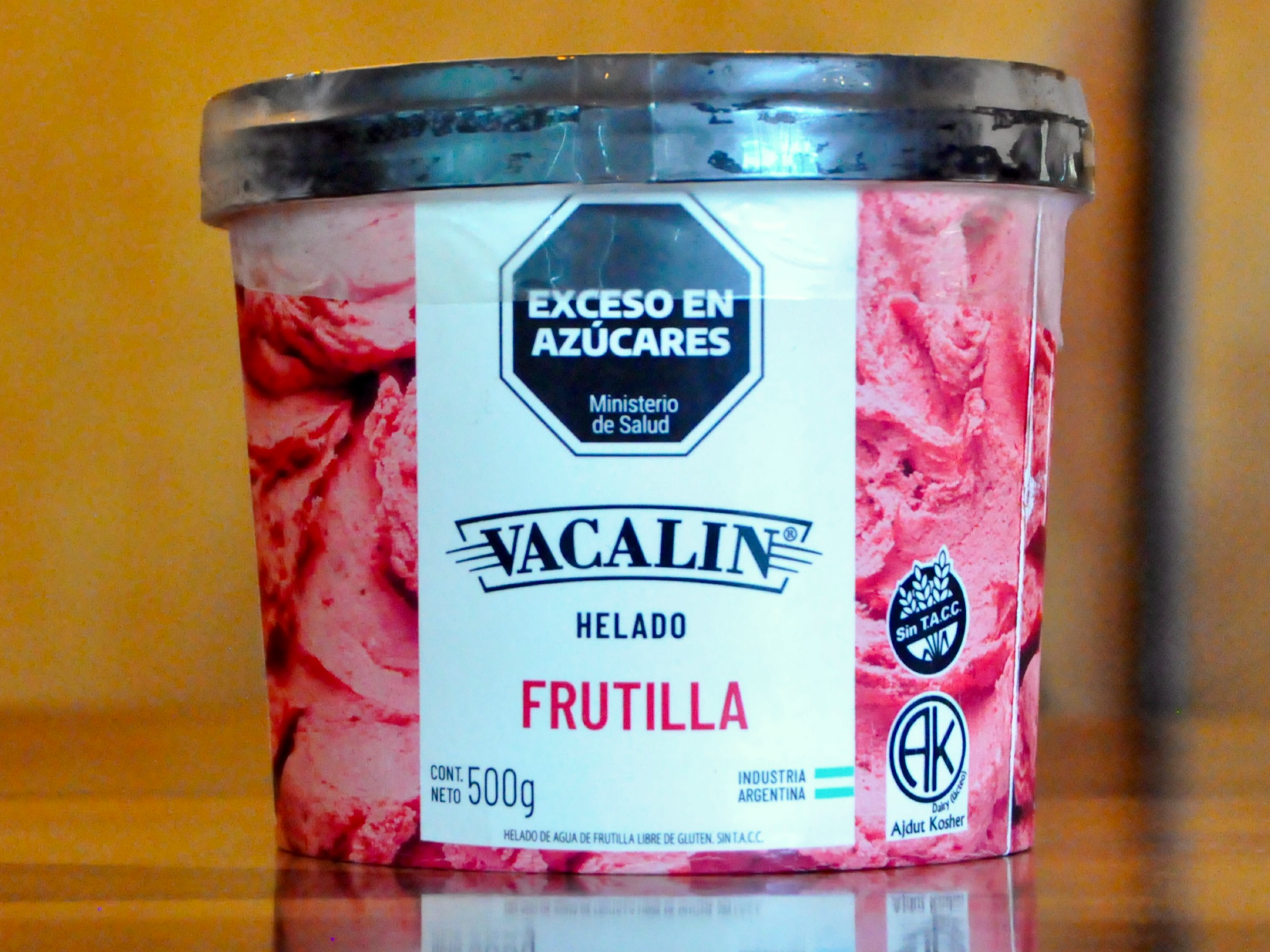 Helado de frutilla al agua