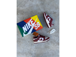 NIKE DUNK LOW BORDO