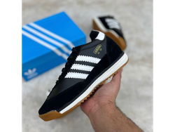 ADIDAS SL 72